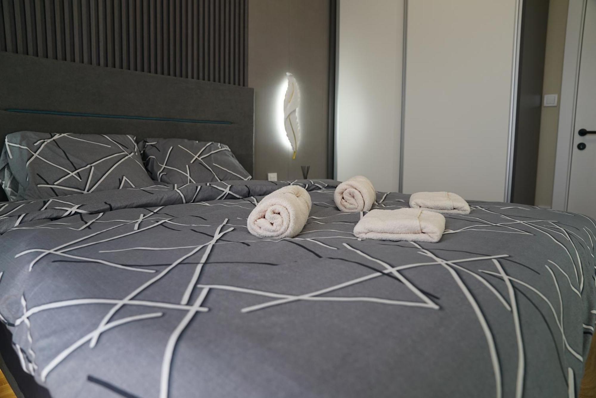 Diamond 72 Apartment , Skopje City - Center, Diamond Residences, Free Parking Eksteriør bilde